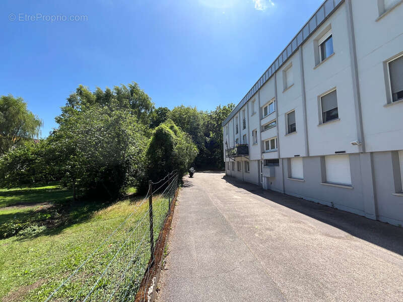 Appartement 82m² f3 avec terrasse - photo 10