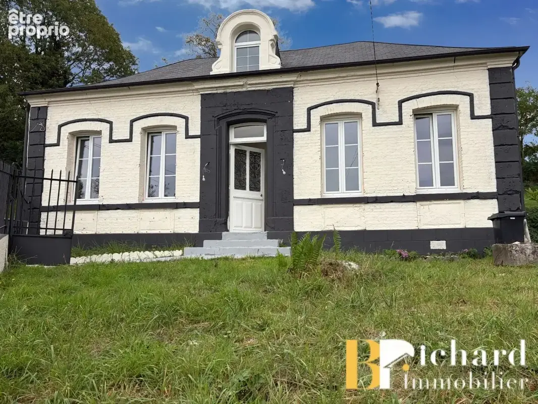 MONCEAU-LES-LEUPS - Maison en pierre - photo 1