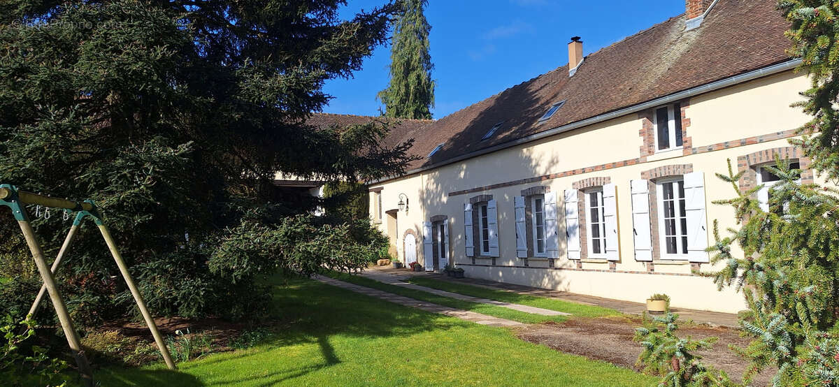 Maison à LAILLY