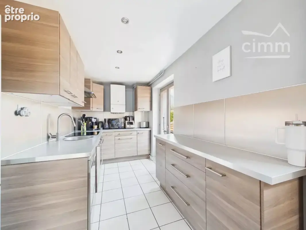 Appartement dernier etage type 4 Montbonnot - photo 7