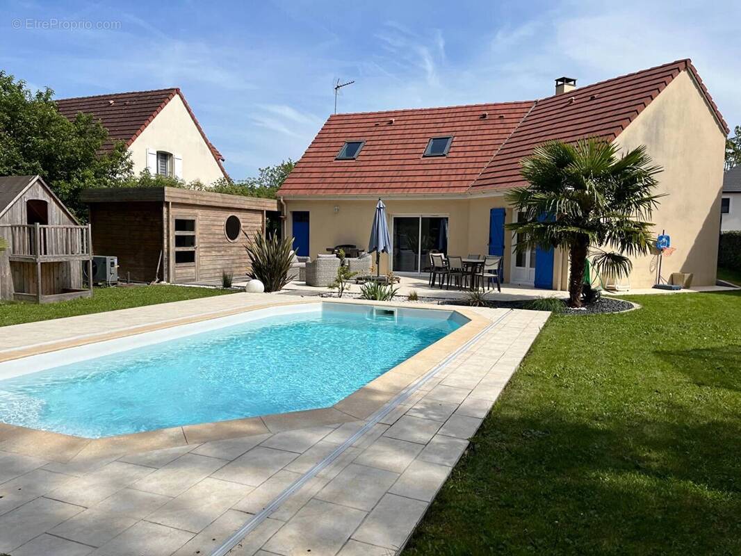 Maison à SOURS