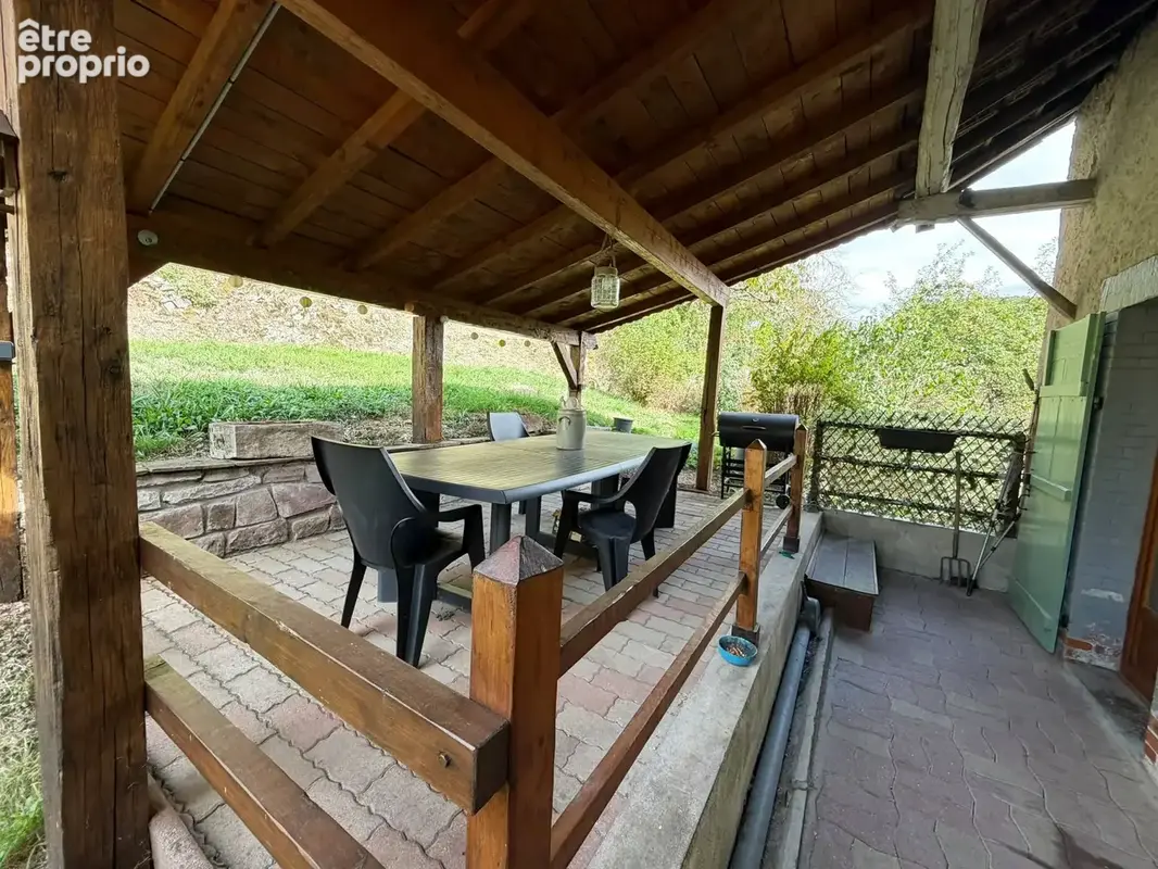 Vente maison de village rénovée, mitoyenne par l'arrière, sur terrain de 7,07 ares LA LONGINE - photo 13