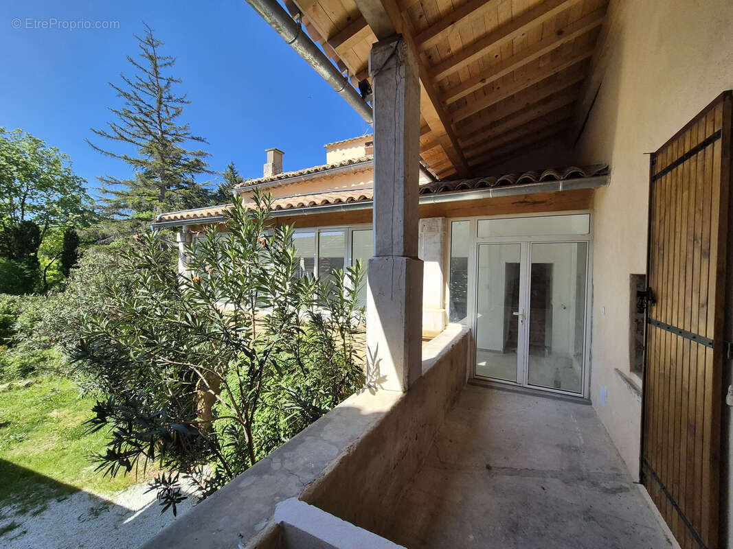Appartement à BARON