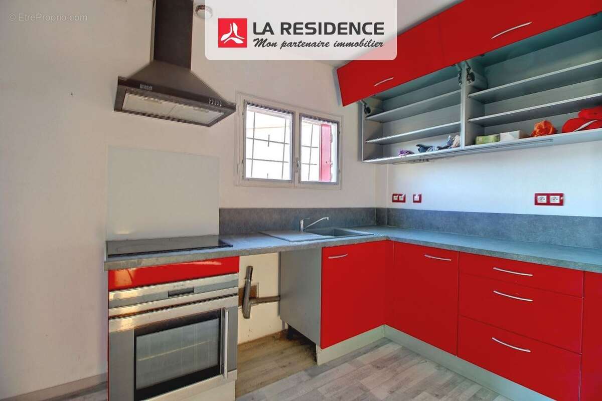 Maison à SAINT-ETIENNE-DU-ROUVRAY