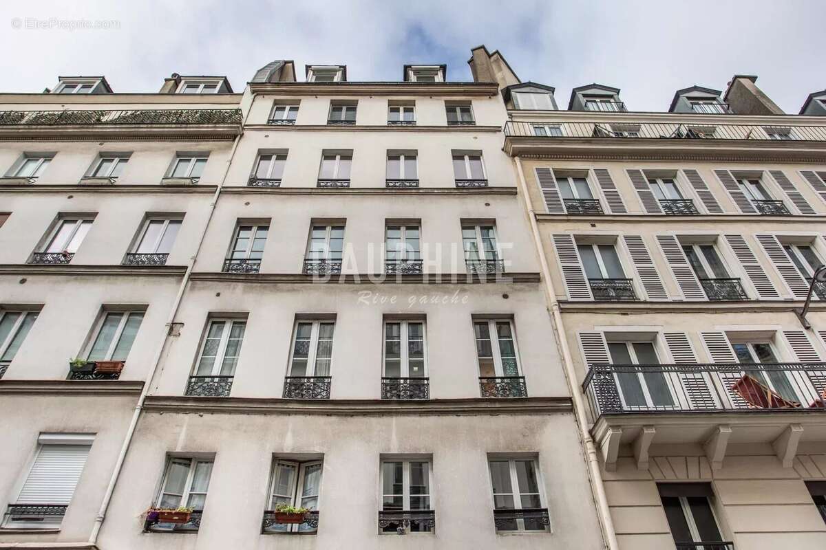 Appartement à PARIS-6E