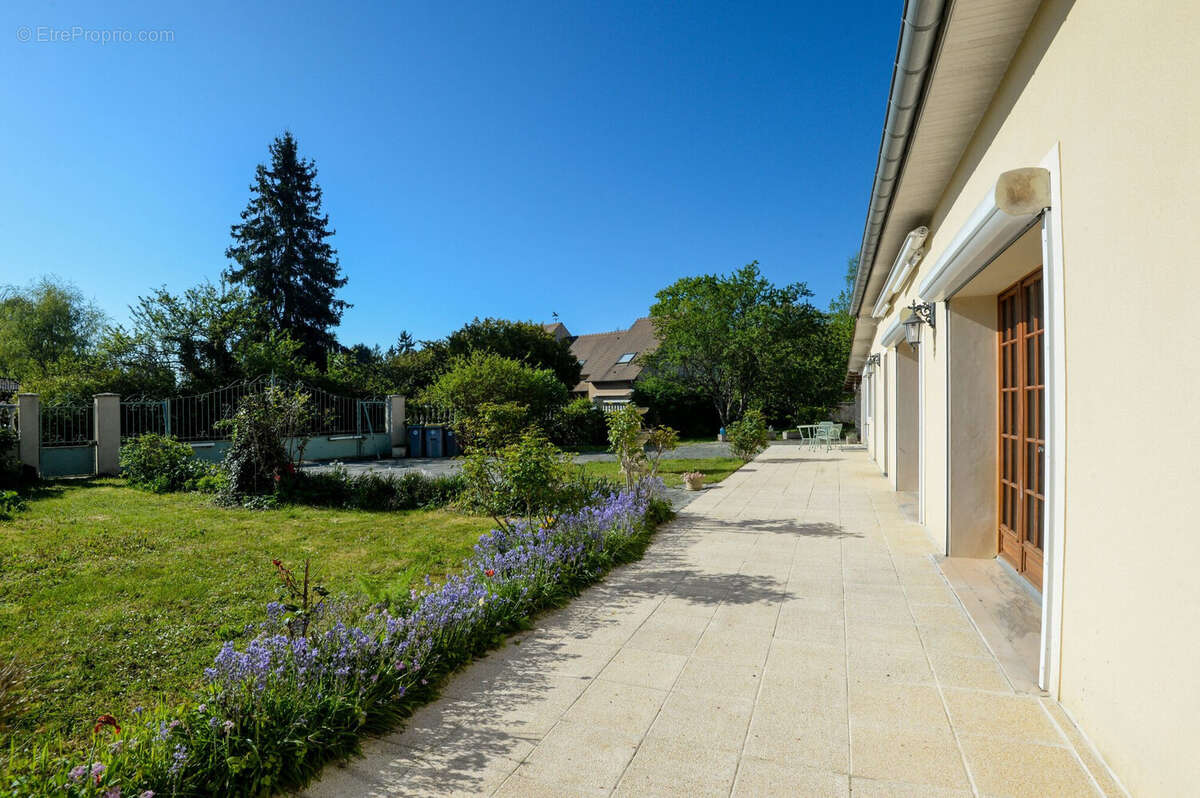 Maison à MORET-SUR-LOING