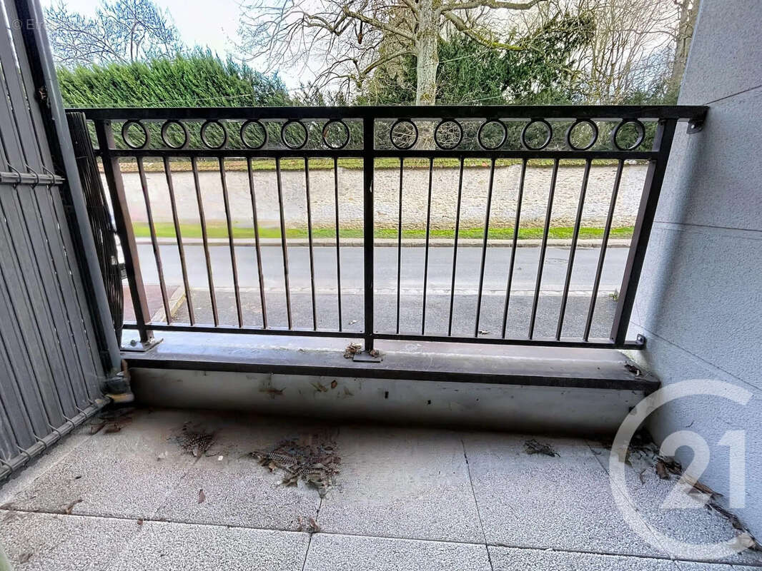 Appartement à MOISSY-CRAMAYEL