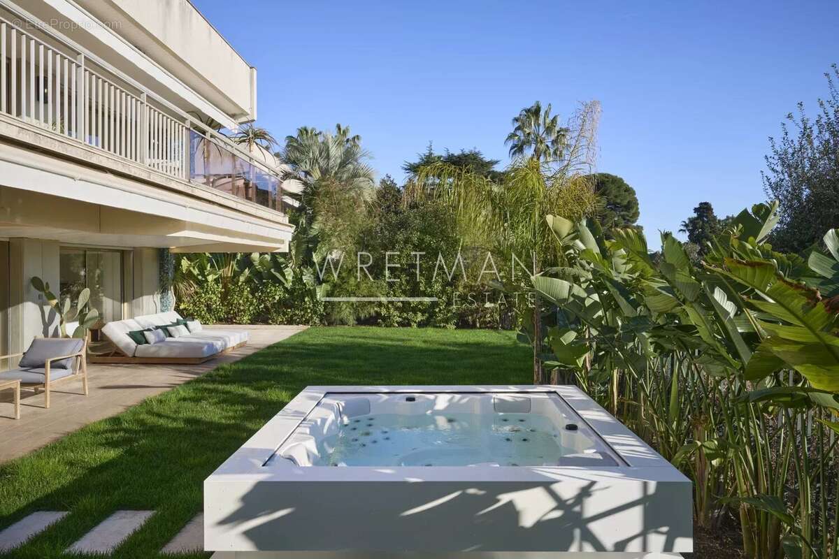 Maison à CANNES