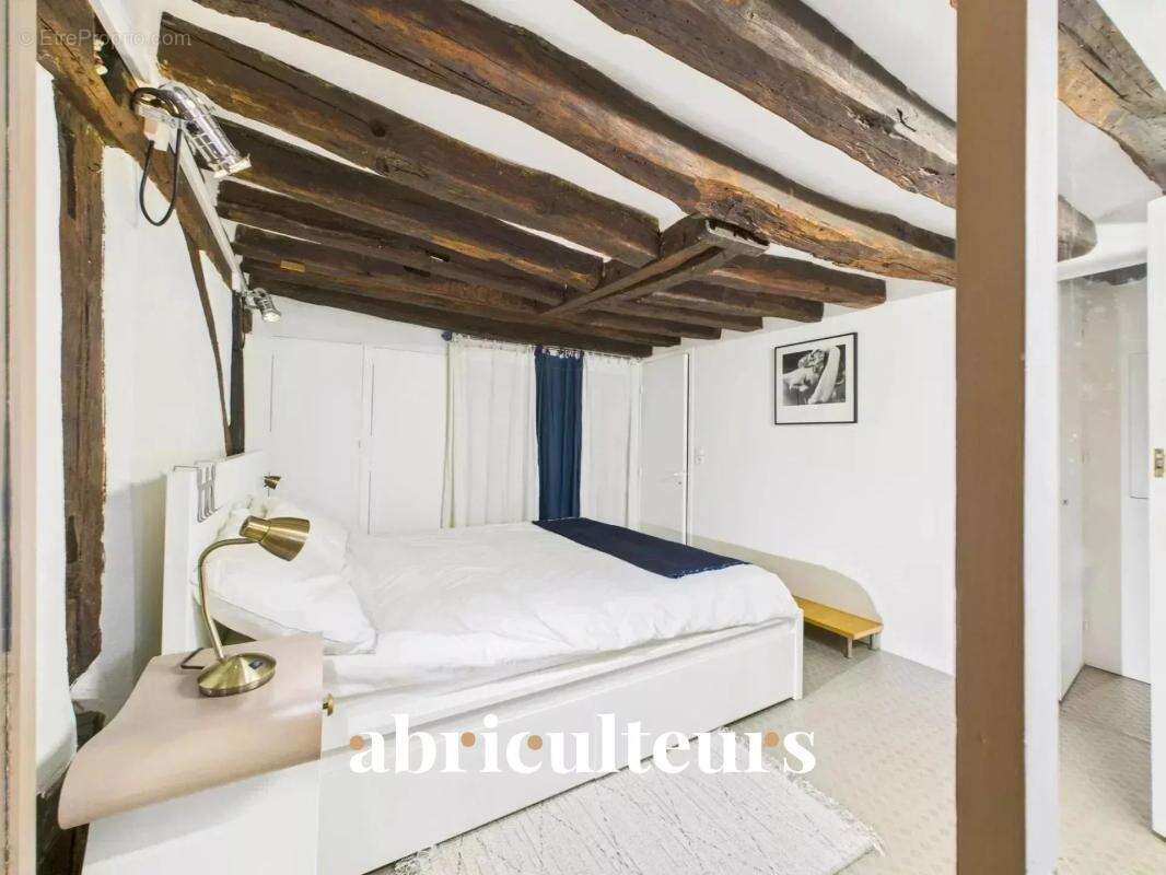 Appartement à PARIS-5E