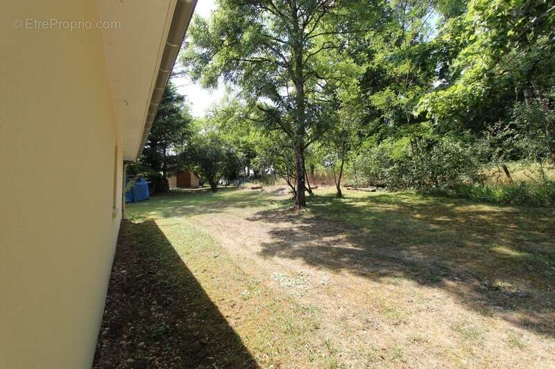Maison à vendre 5 pièces de 106 m² à SAINTE MARIE SUR OUCHE (21), terrain de 2213 m² arboré - photo 25