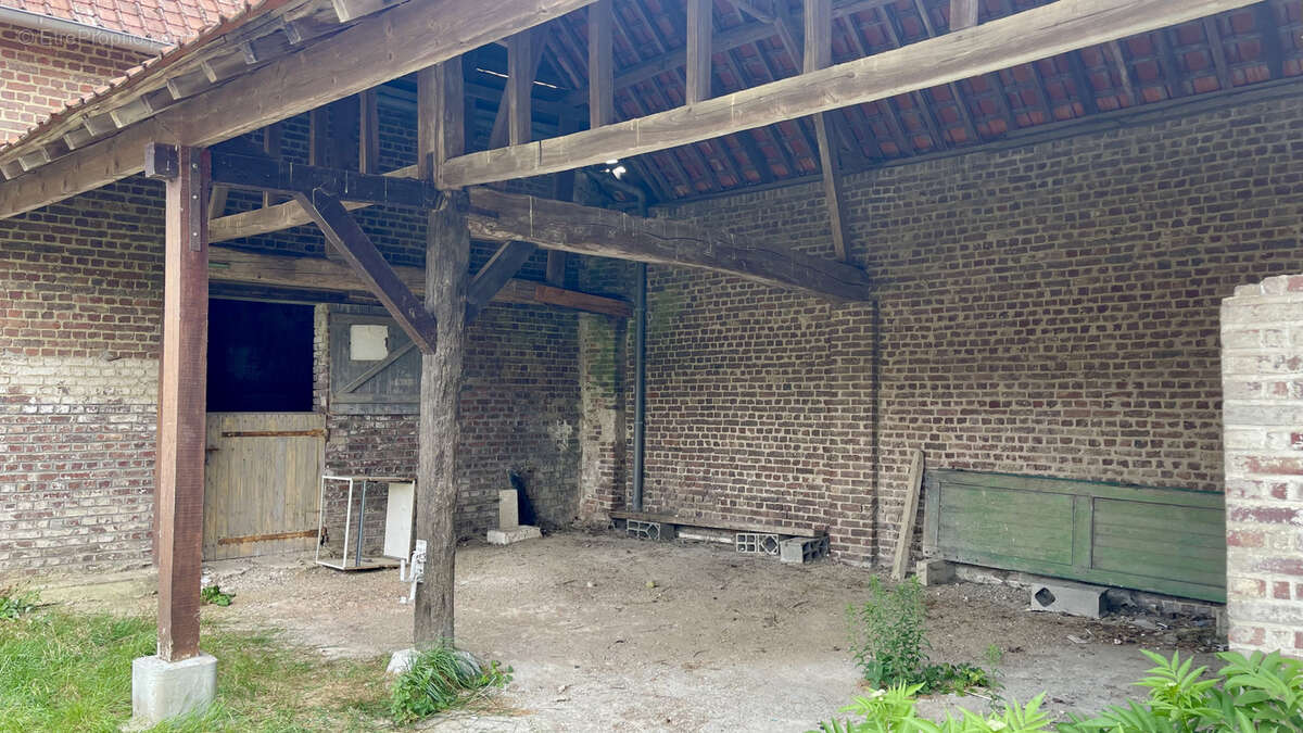 Ancien corps de ferme de caractère dont H.G Wells serait envieux - photo 6