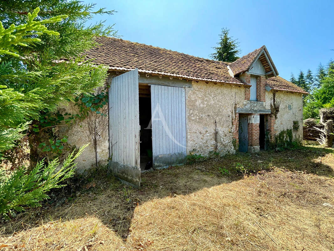 Grange à rénover ? Huisseau-sur-Cosson - photo 2