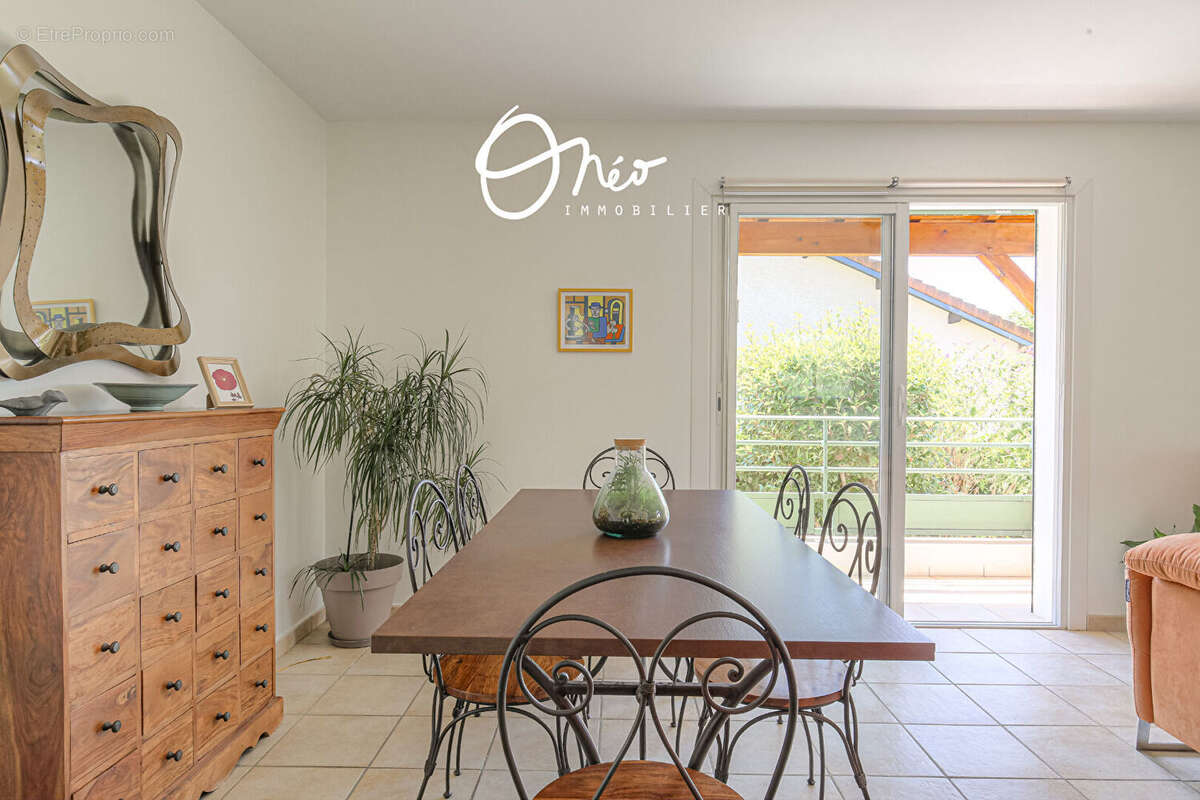 Maison à MIONS