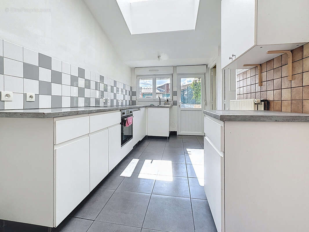 Maison à HELLEMMES-LILLE