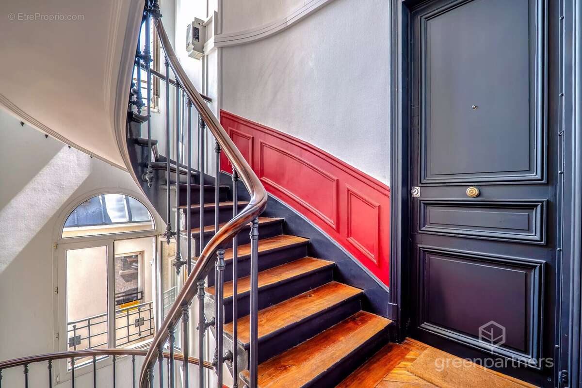 3 pièces de charme Père Lachaise - Très calme - photo 19