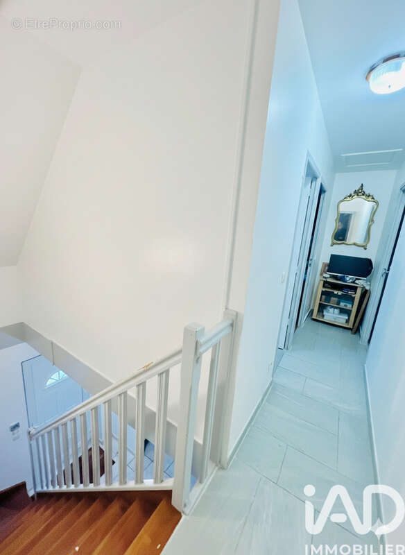 Photo 9 - Maison à NOGENT-SUR-OISE