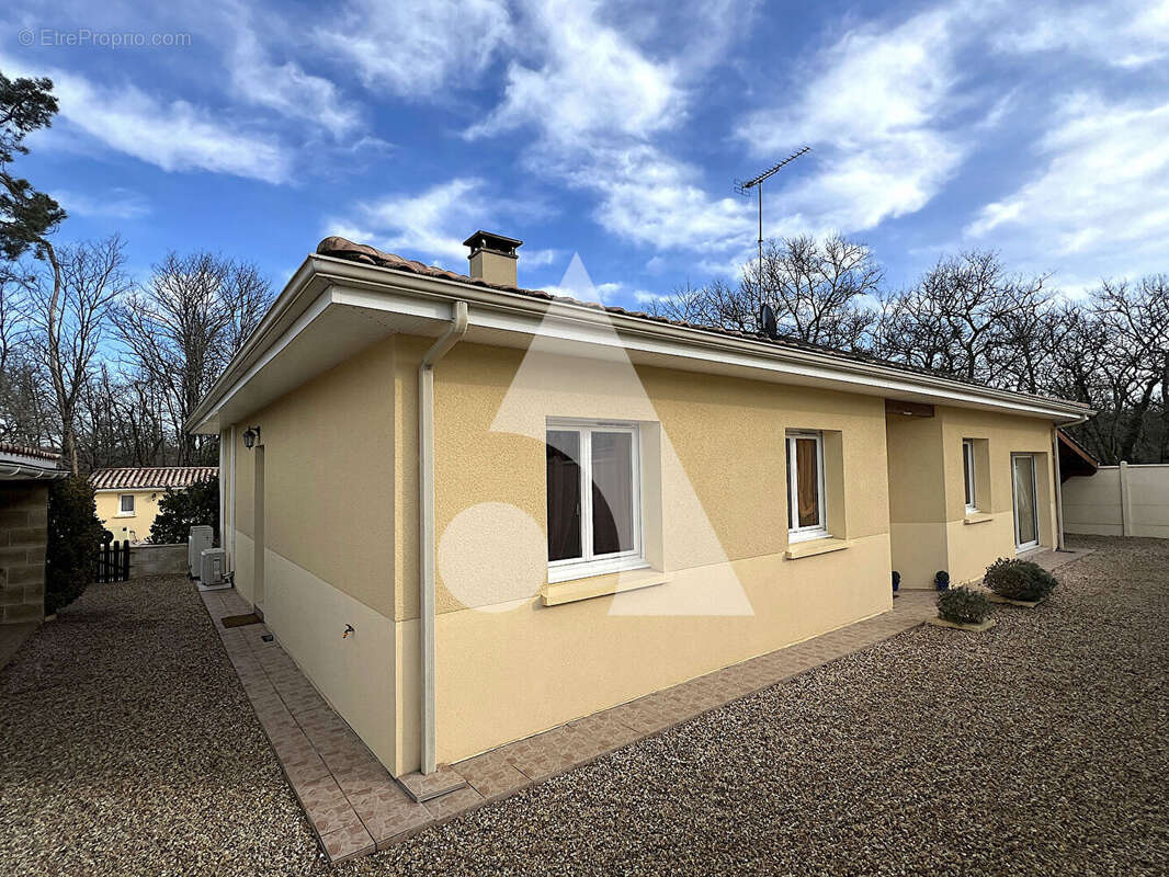 Maison Lagorce 6 pièces 118 m2 - photo 5