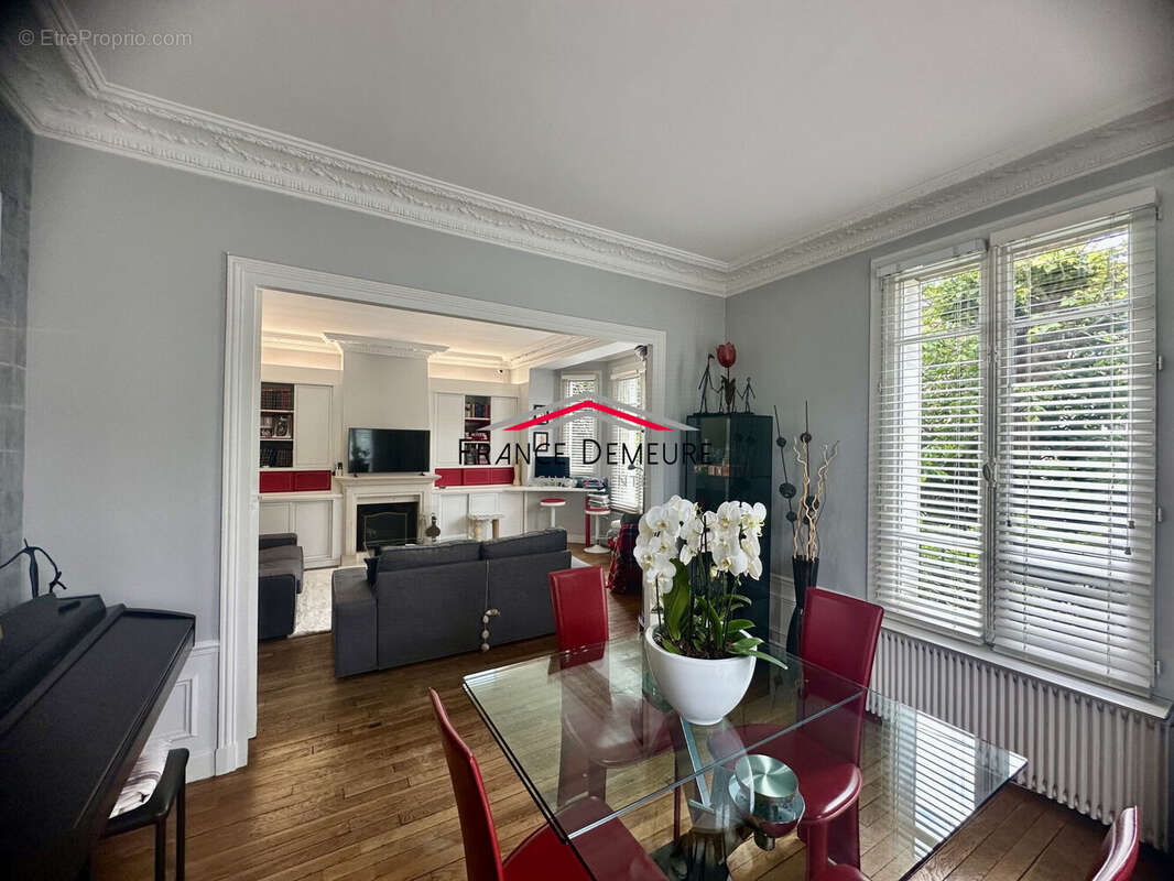 Maison à FRANCONVILLE