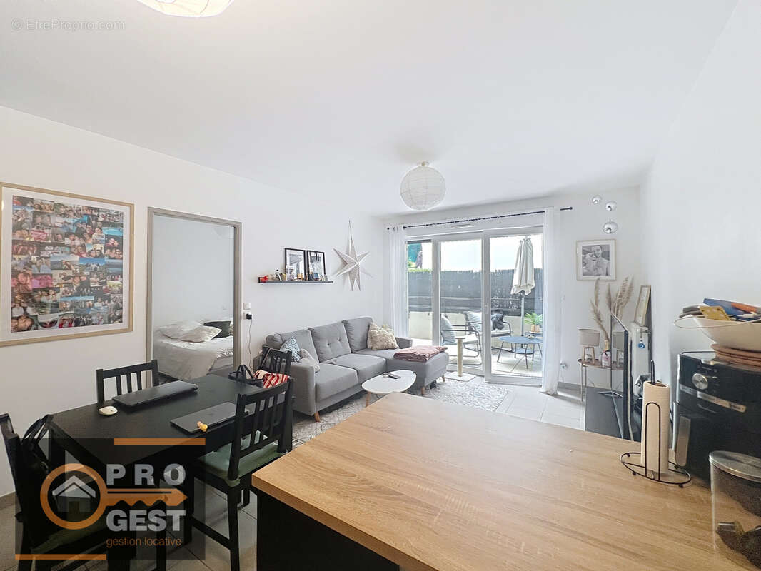 Appartement à SAINT-JEAN-DE-VEDAS