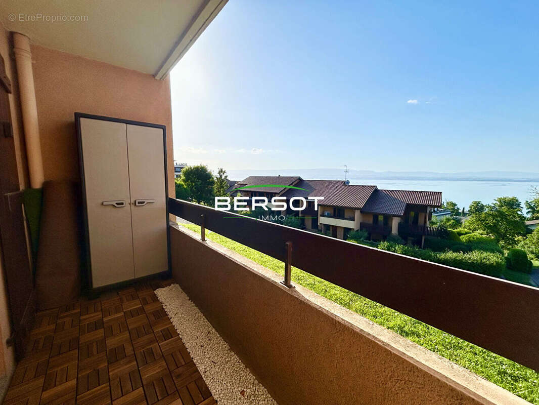 Appartement à EVIAN-LES-BAINS