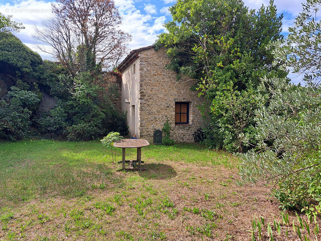 Maison à MALAUCENE