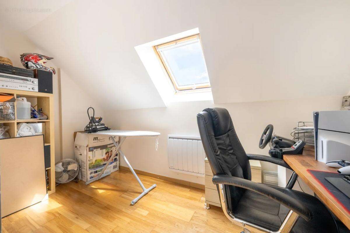 Maison à AUVERS-SUR-OISE