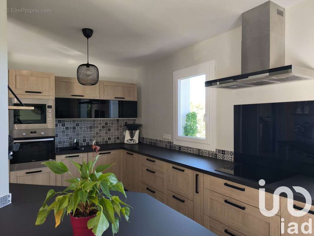 Photo 3 - Maison à JONQUERETTES