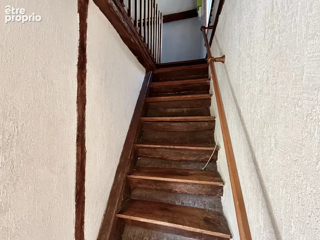 Maison ancienne avec grand terrain - photo 10