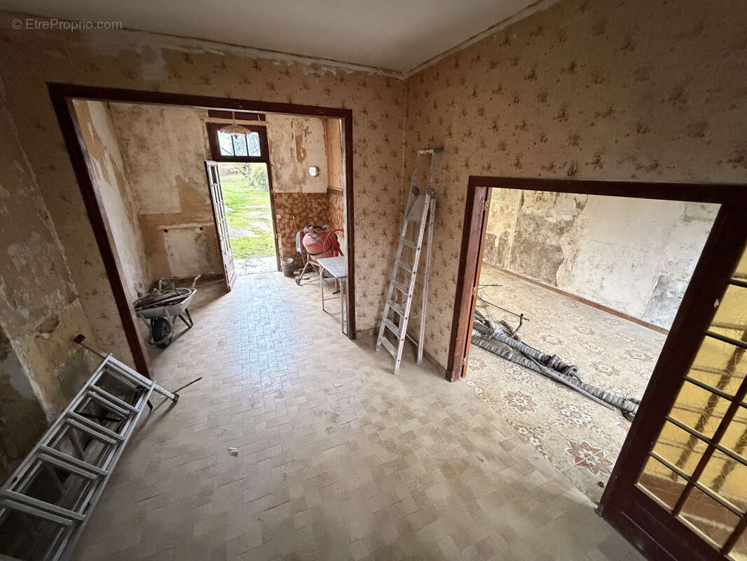 Maison à WOINCOURT