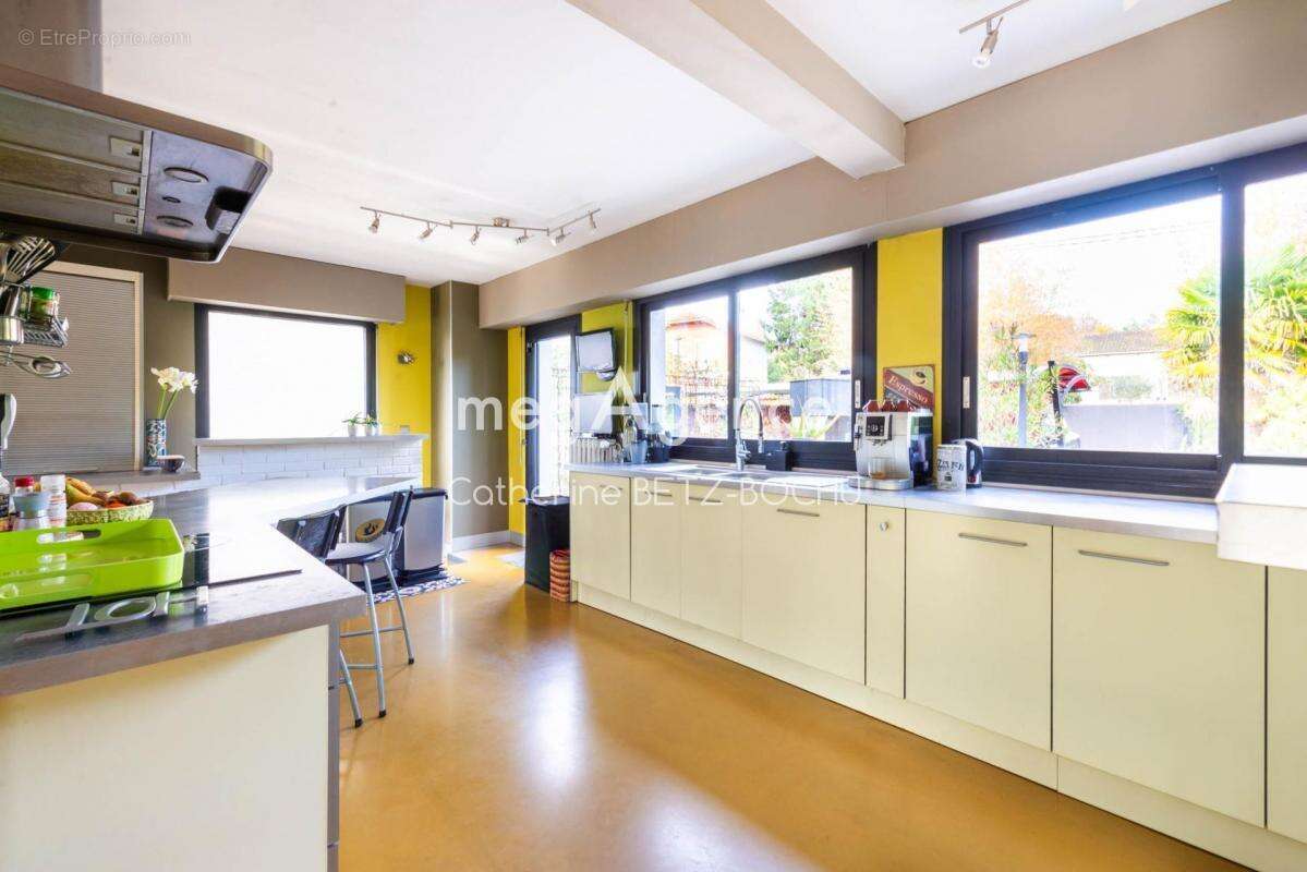 Maison à DEUIL-LA-BARRE