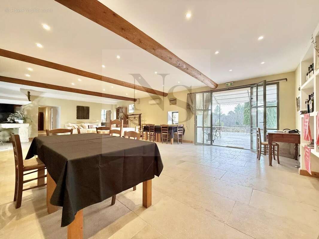 Maison à AIX-EN-PROVENCE