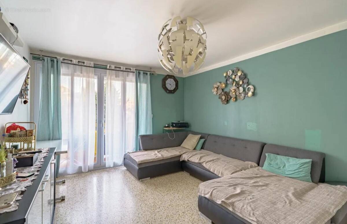Appartement à MARSEILLE-13E