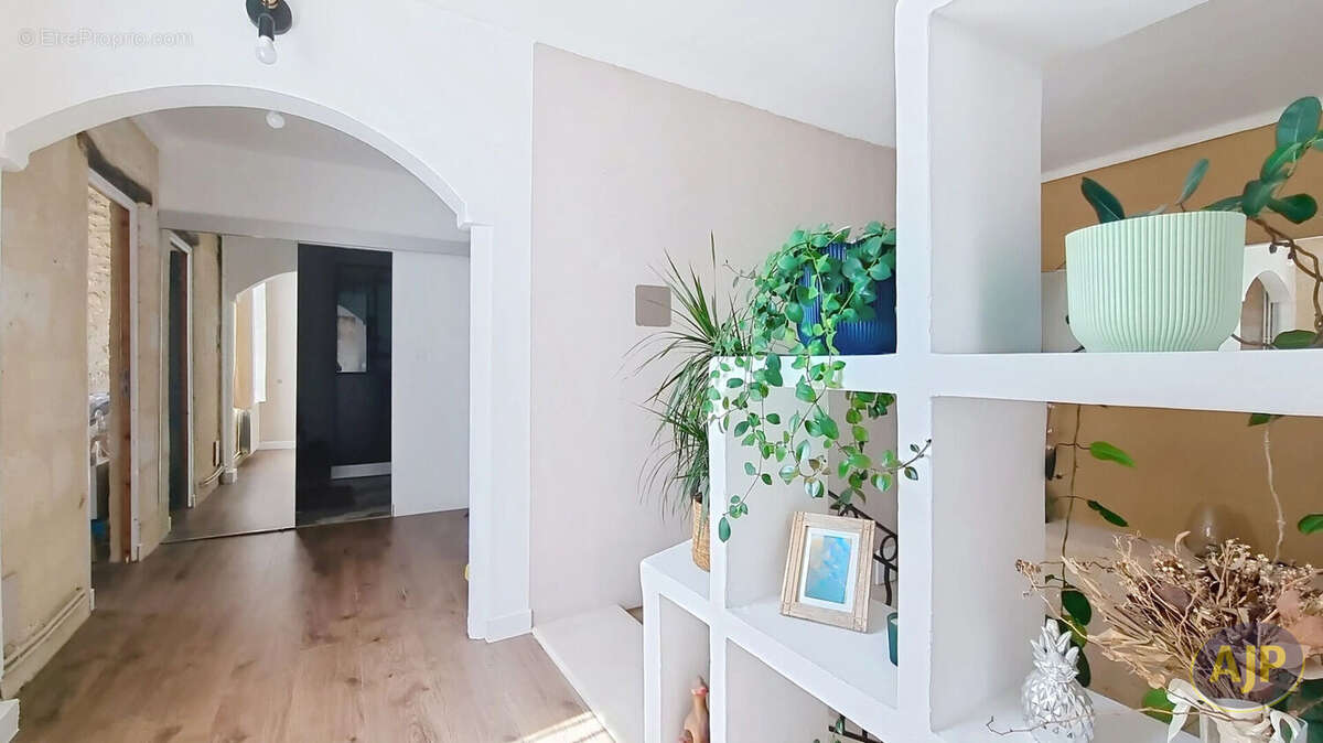 Maison à SAINT-MICHEL-DE-FRONSAC