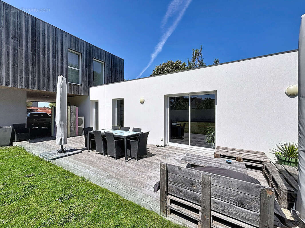 Maison à CARQUEFOU