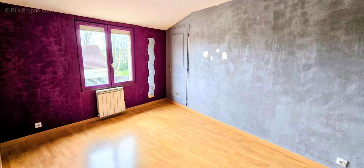 Maison à MIREBEAU-SUR-BEZE