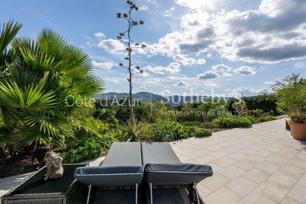 Maison à PEYMEINADE