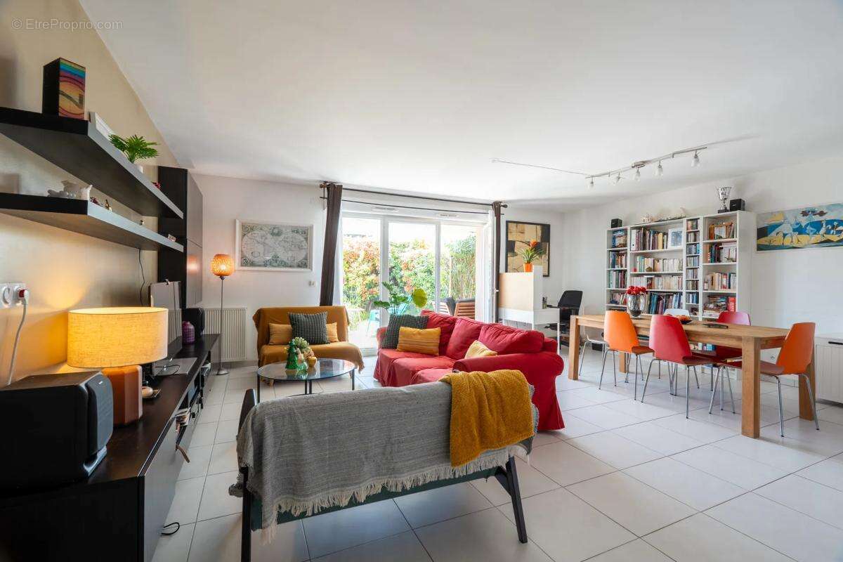 Appartement à MARSEILLE-13E