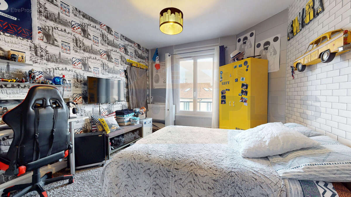 Commerce à BOIS-D&#039;ARCY