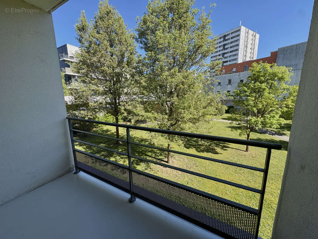 Appartement à LA RICHE