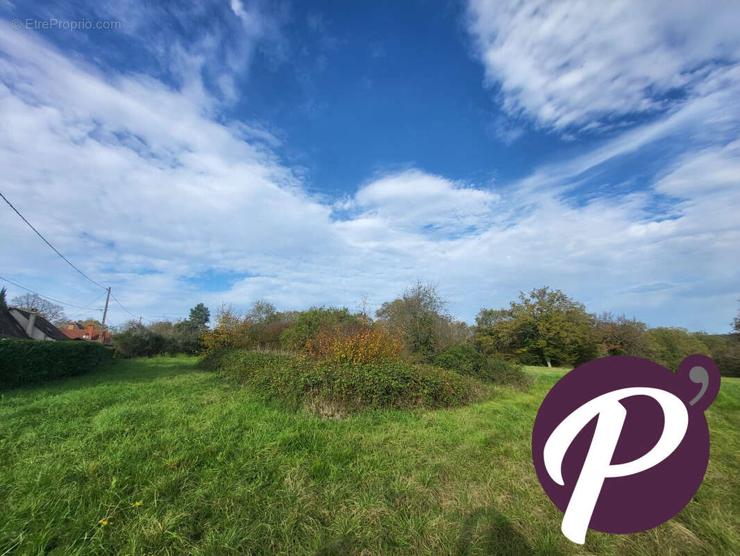 Terrain à LALINDE