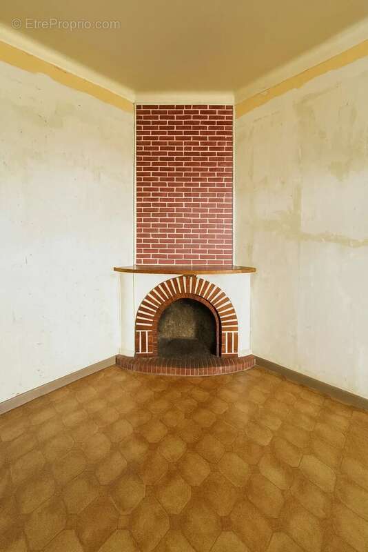 Appartement à PEZILLA-LA-RIVIERE