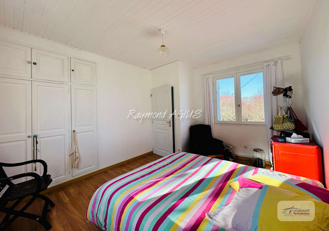 Charmante maison familiale de 4 chambres avec piscine et jardin arboré - photo 27