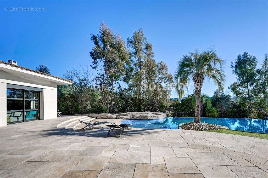 Maison à AIX-EN-PROVENCE