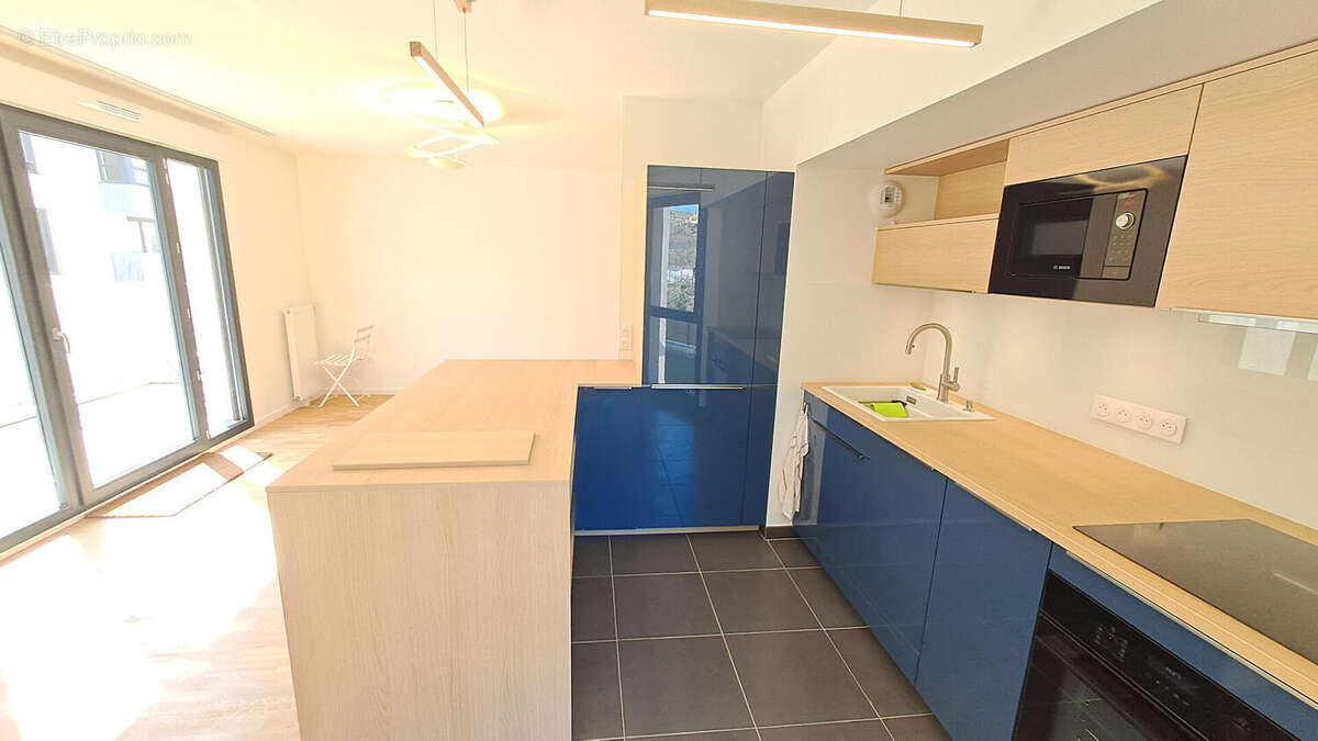 Appartement à SAINT-REMY-LES-CHEVREUSE