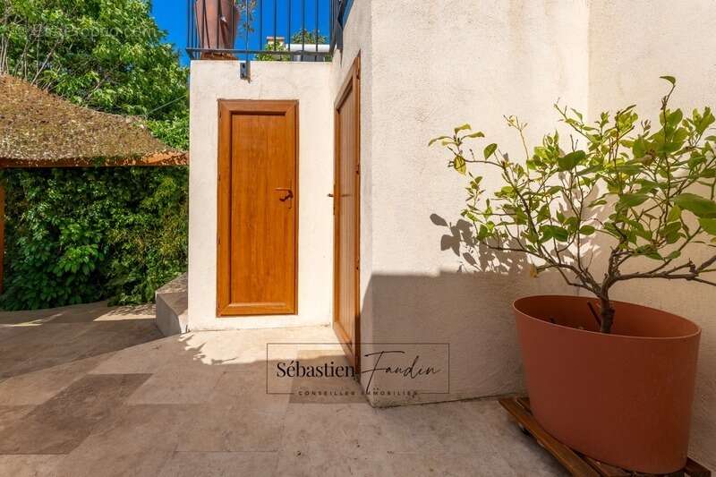 Maison à LA PENNE-SUR-HUVEAUNE