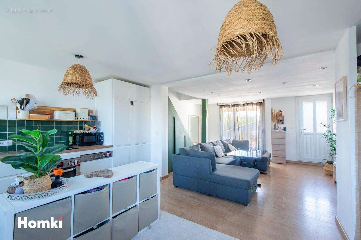 Appartement à GIGNAC-LA-NERTHE