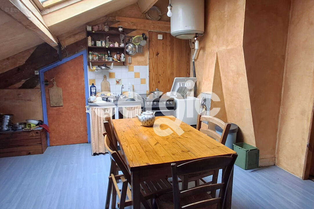 Appartement à IVRY-SUR-SEINE