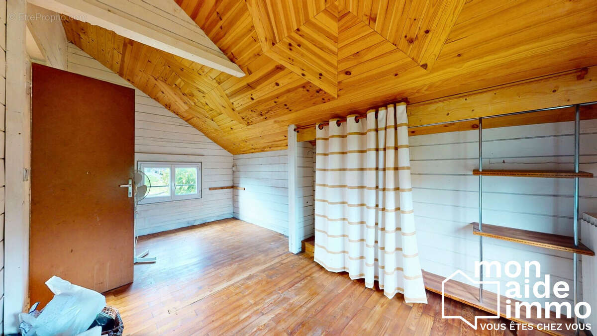 Maison à FARGUES-SAINT-HILAIRE