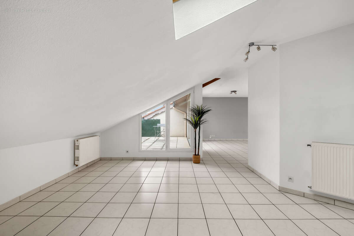 Appartement à LYON-3E