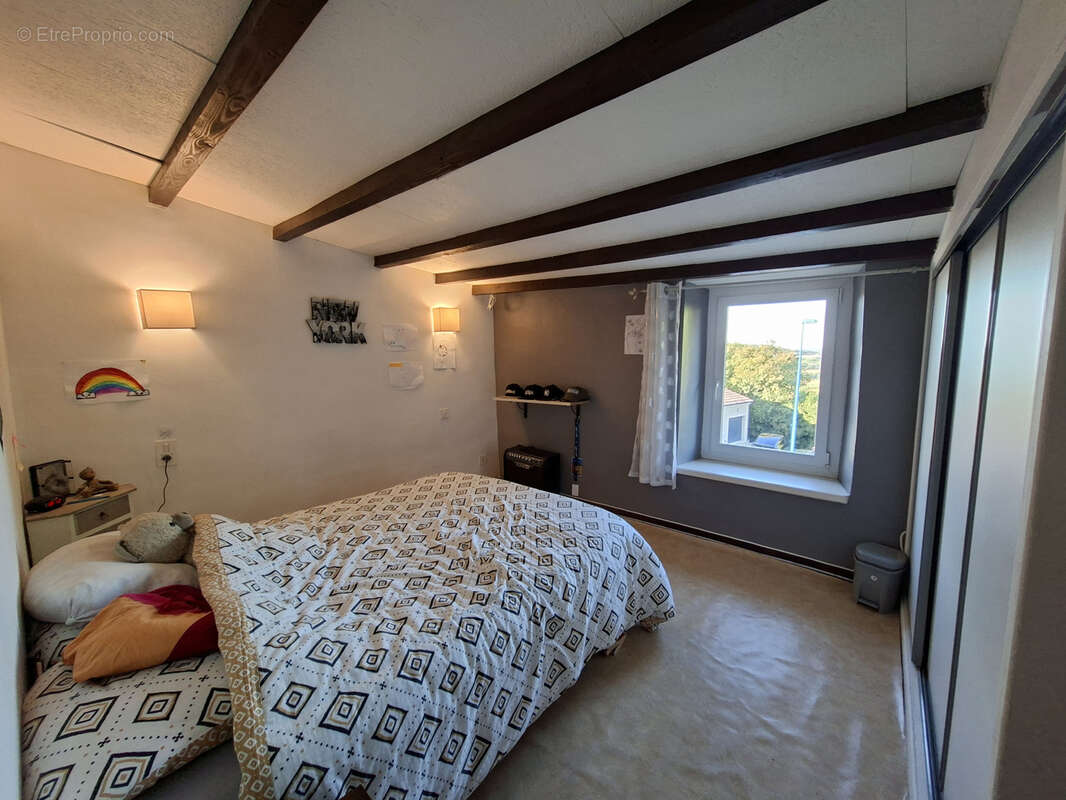 Maison à SAINT-AFFRIQUE-LES-MONTAGNES